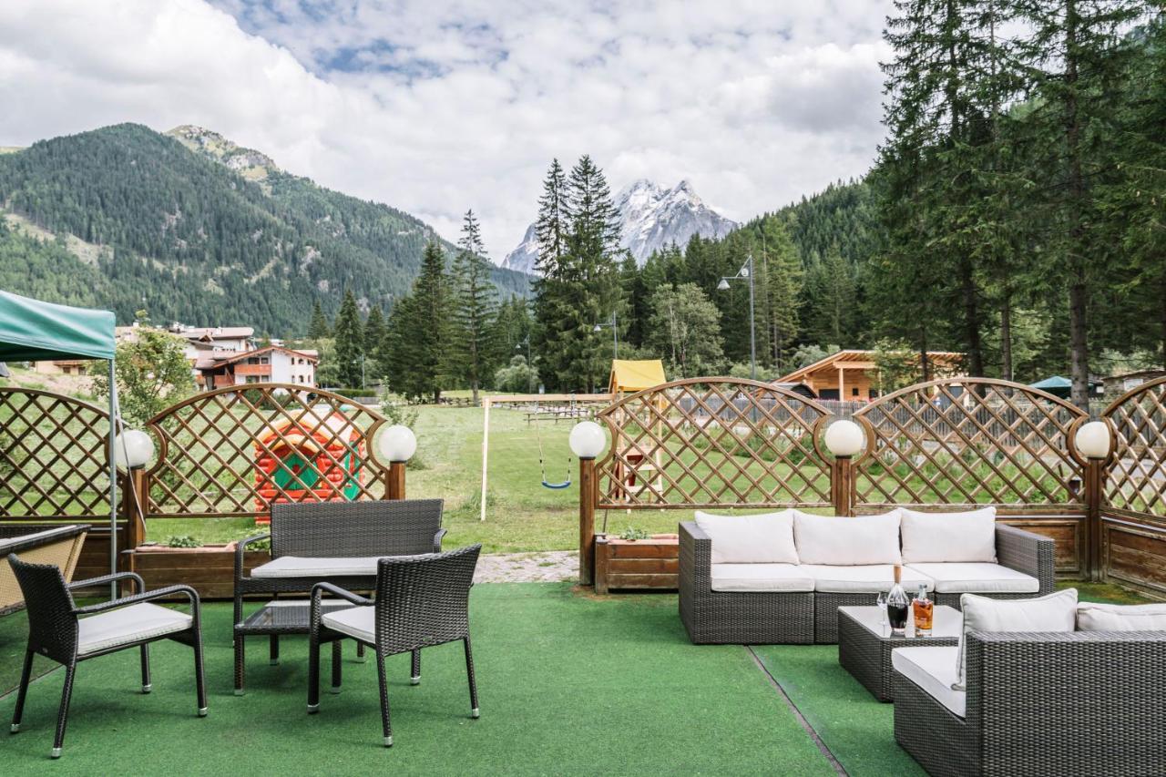 Chalet Pineta Relax Location Canazei Kültér fotó