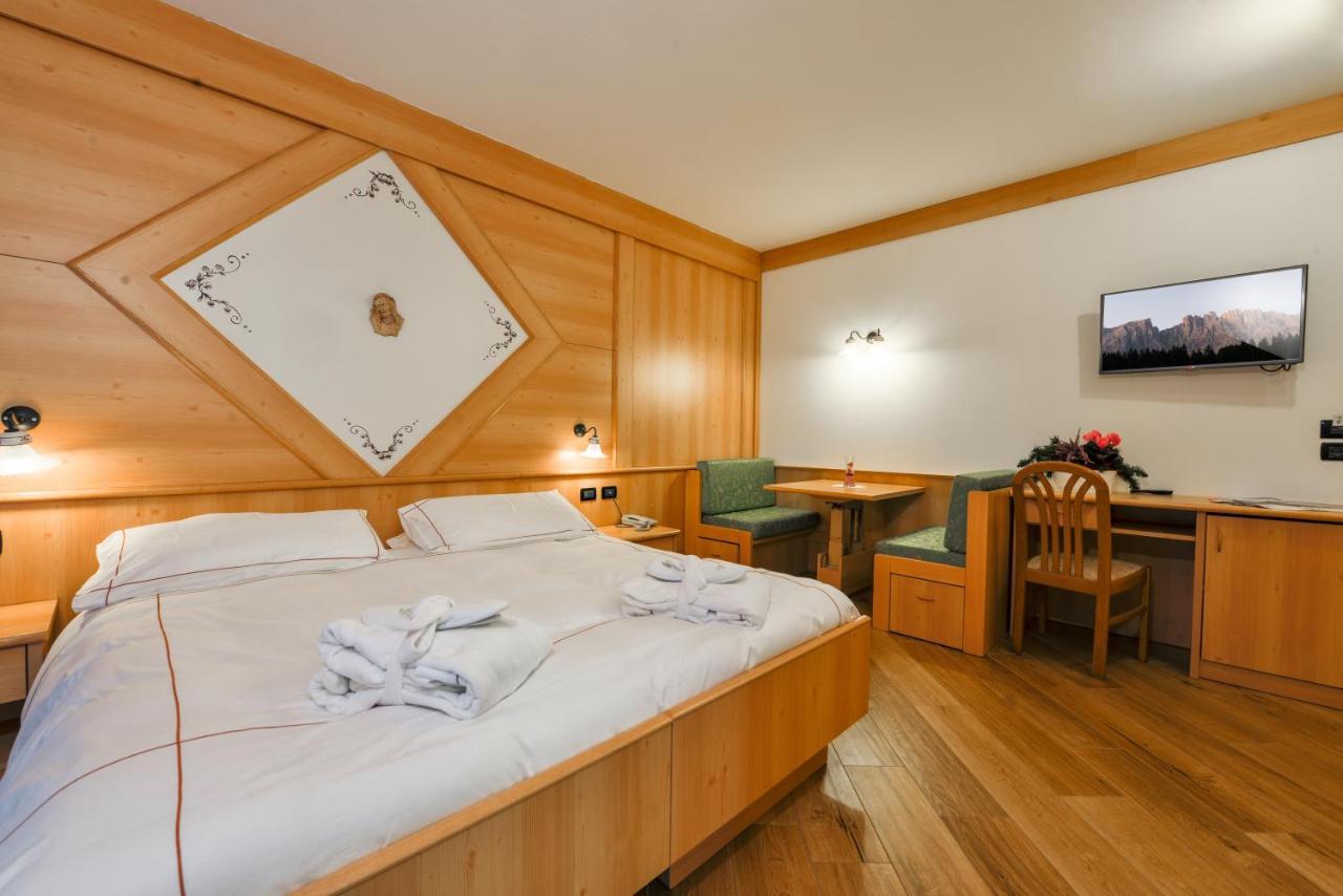 Chalet Pineta Relax Location Canazei Kültér fotó