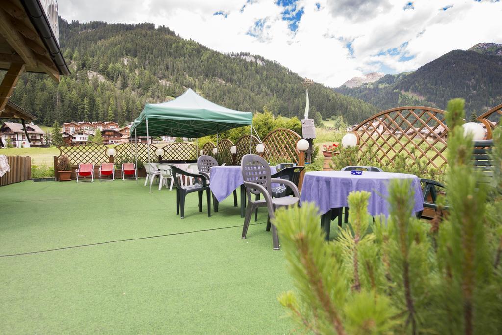 Chalet Pineta Relax Location Canazei Kültér fotó